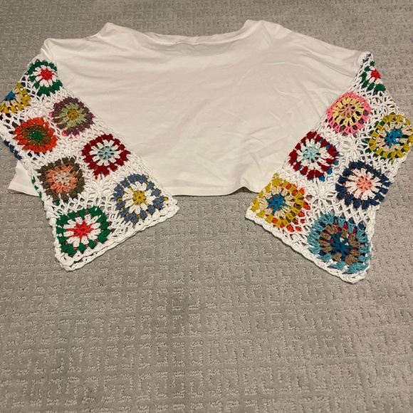 Crop top - Picture 4 of 4